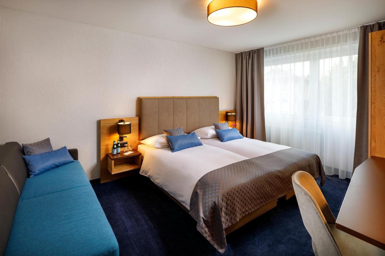 Hotel Tivoli سخليرين المظهر الخارجي الصورة